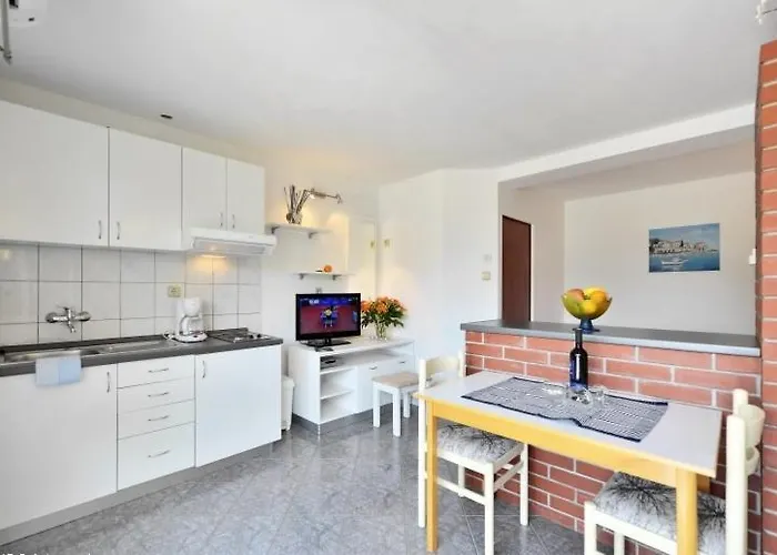 Studio Apartments 4 Two